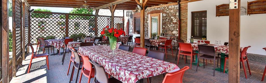 Trattoria Milani Hotel Lonato Exterior foto