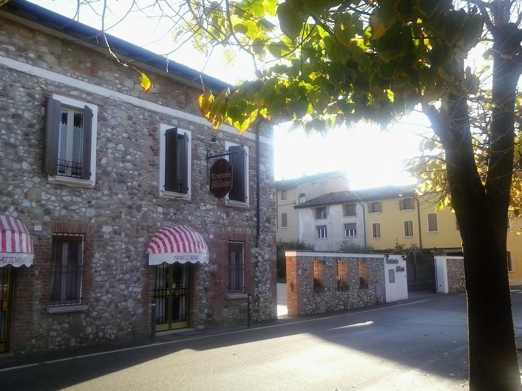Trattoria Milani Hotel Lonato Exterior foto